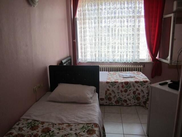 фотографии отеля Hotel Efe изображение №15
