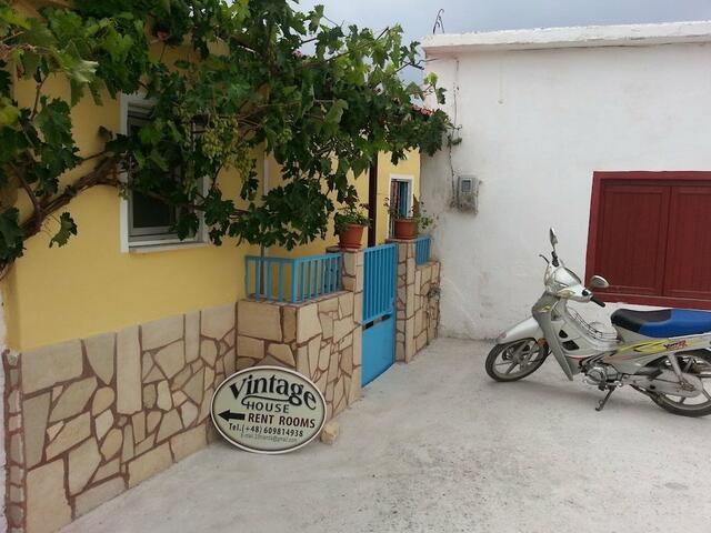 фотографии отеля Vintage House-Vori-Rent Rooms изображение №15