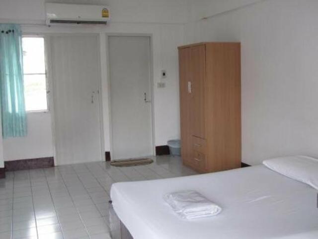 фотографии NR Guesthouse изображение №16
