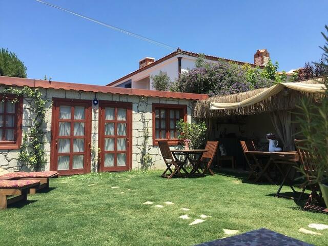 фотографии Maydonoz Hotel By Zevkliler Alacati изображение №8