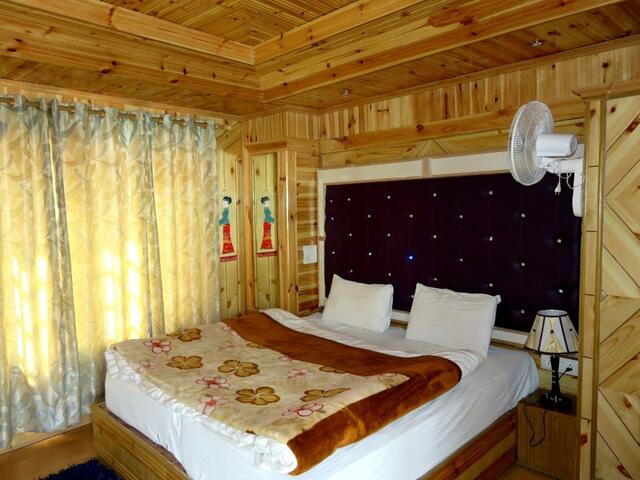 фотографии отеля Hotel Nezer Holiday Inn изображение №23