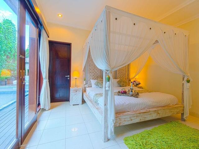 фотографии отеля Exotis Villa Seminyak изображение №23