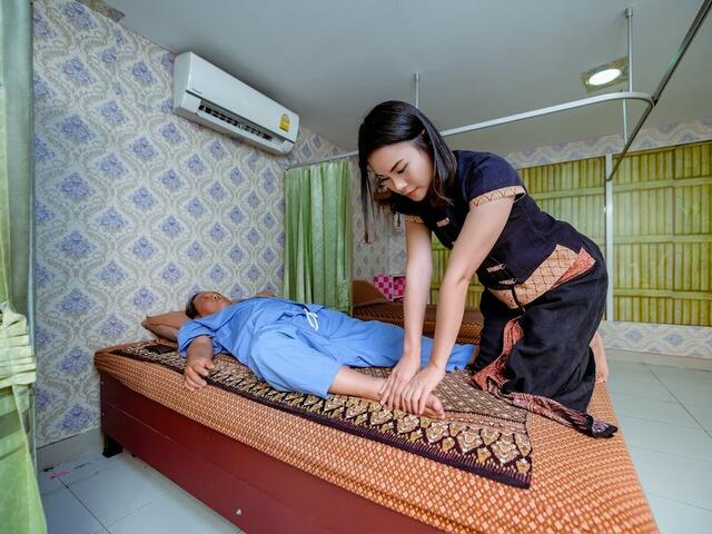 фотографии Gold Airport Suites изображение №8