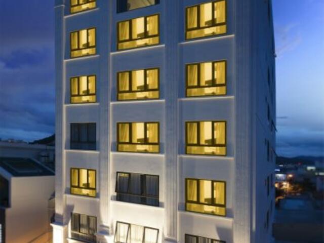 La Casa Hotel Nha Trang