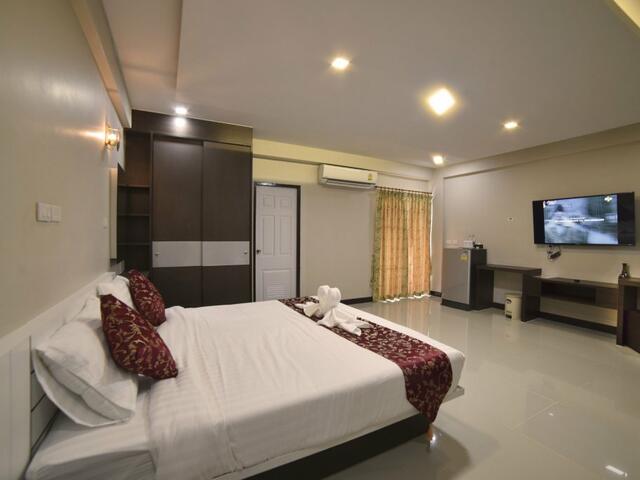 фотографии Gold Airport Suites изображение №28