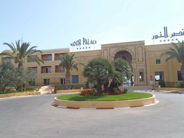 фото отеля Hotel Nour Palace изображение №1