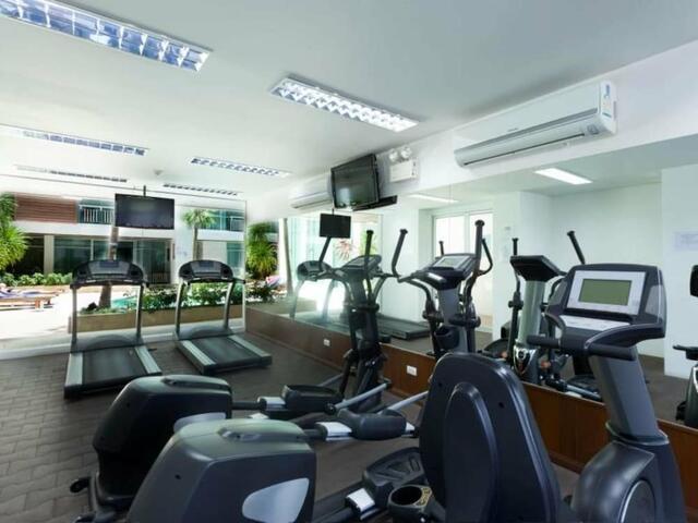 фото Patong Beach Luxury Condo изображение №14