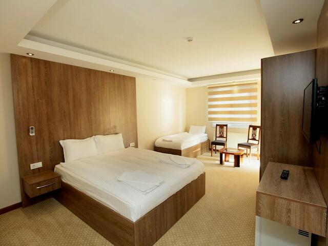 фото NY World Hotel изображение №26