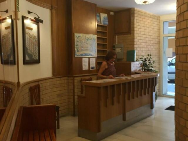 фото отеля Apartamentos Santi изображение №9