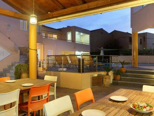 фотографии отеля Elma's Dream Apartments изображение №11