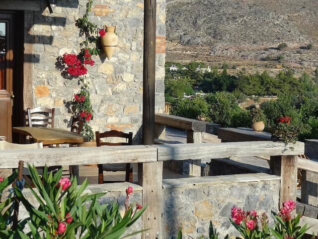 фото Terra Minoika Villas изображение №26