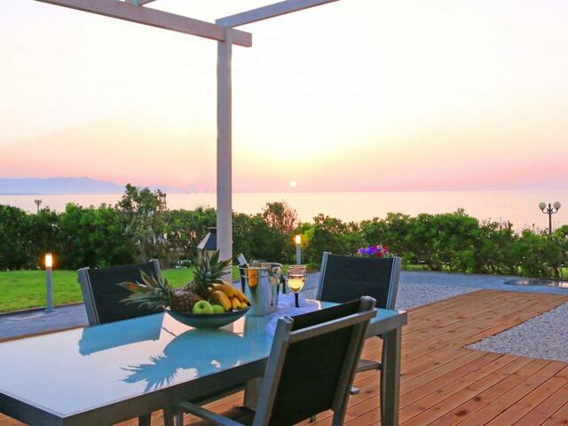 фото Villa Almyra изображение №2