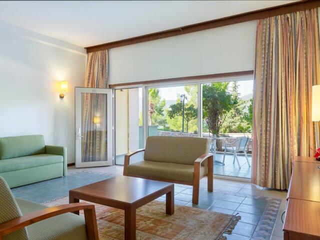 фотографии отеля Happy Hotel Kalkan изображение №47