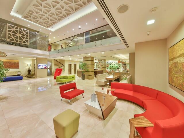 фото отеля Ramada by Wyndham Istanbul Taksim (ex. Ramada Istanbul Taksim; Madison) изображение №5
