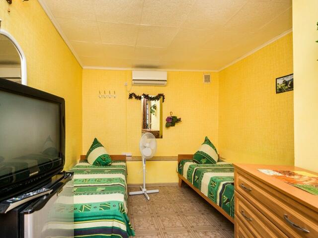 фото отеля Юг (Yug) изображение №17