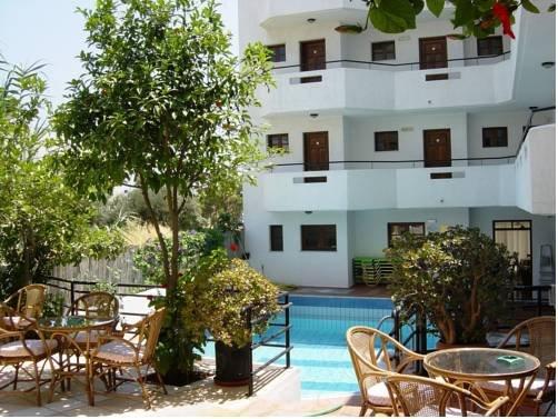 фото отеля Elina Apartments изображение №5