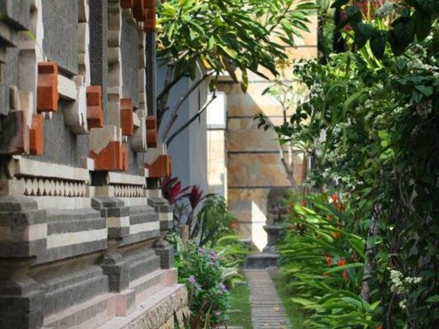 фотографии отеля Lotus Tirta Seminyak изображение №3