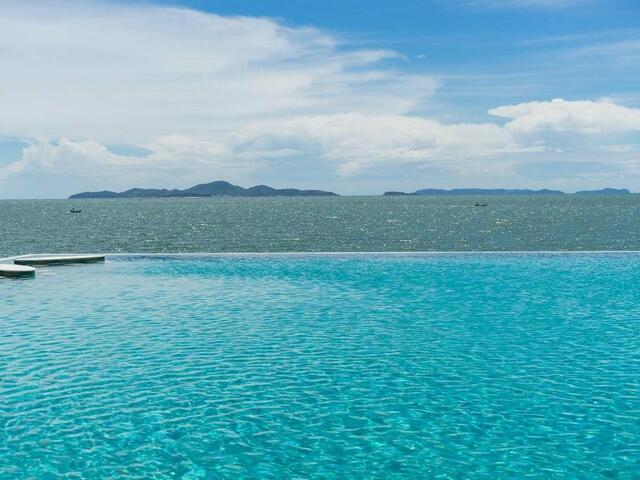 фото Beachfront Pool Access изображение №6