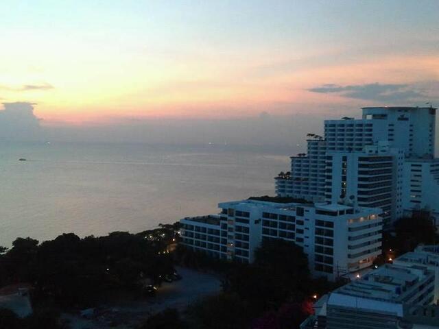 фото Condominium cosy beach view изображение №2