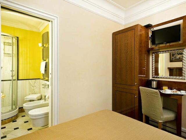 фотографии отеля Hotel Opera Roma изображение №11