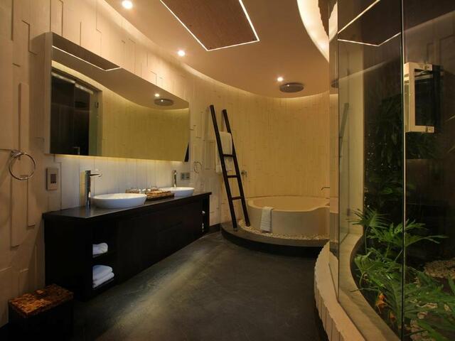 фото отеля Taman Mesari Luxury Villas-Seminyak изображение №25