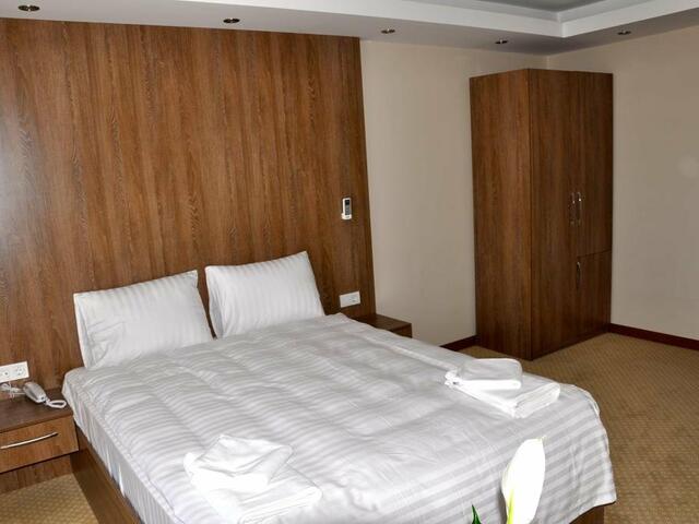 фото отеля NY World Hotel изображение №29