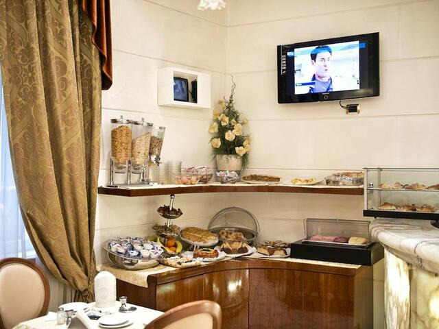 фотографии отеля Hotel Opera Roma изображение №3