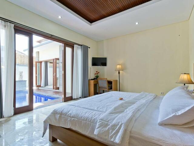 фотографии XXL Seminyak Sunset Boutique Villa изображение №36