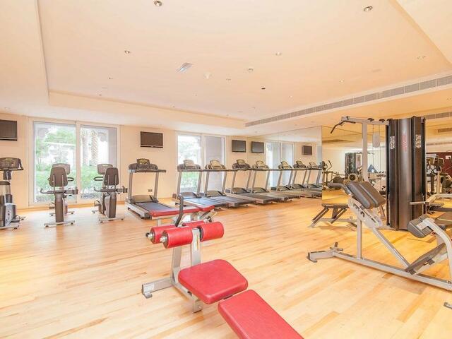 фото отеля Cresent Residence изображение №21