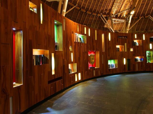 фото Taman Mesari Luxury Villas-Seminyak изображение №14