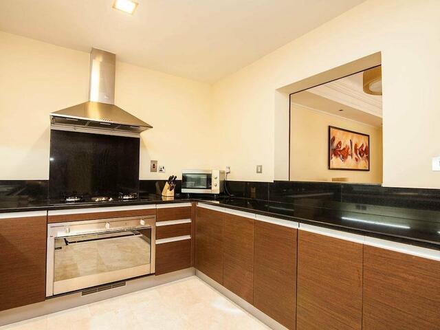 фото Cresent Residence изображение №26