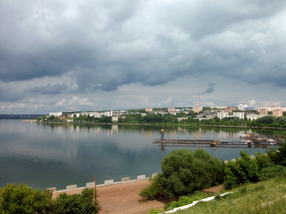 Ижевский. Ижевский пруд. Вид на Ижевский пруд. Ижевское водохранилище. Ижевск набережная.