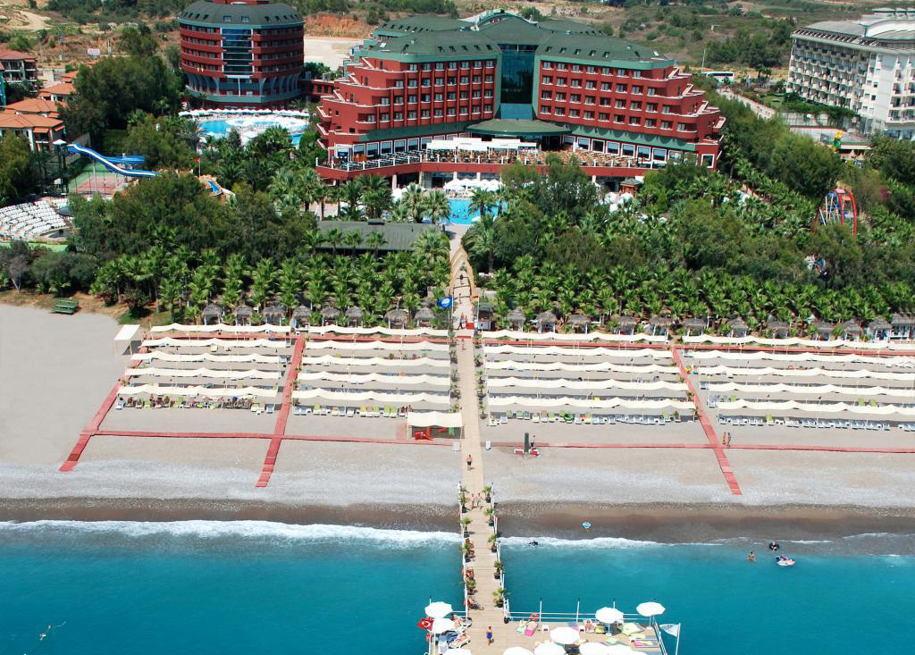 Delphin Deluxe Resort