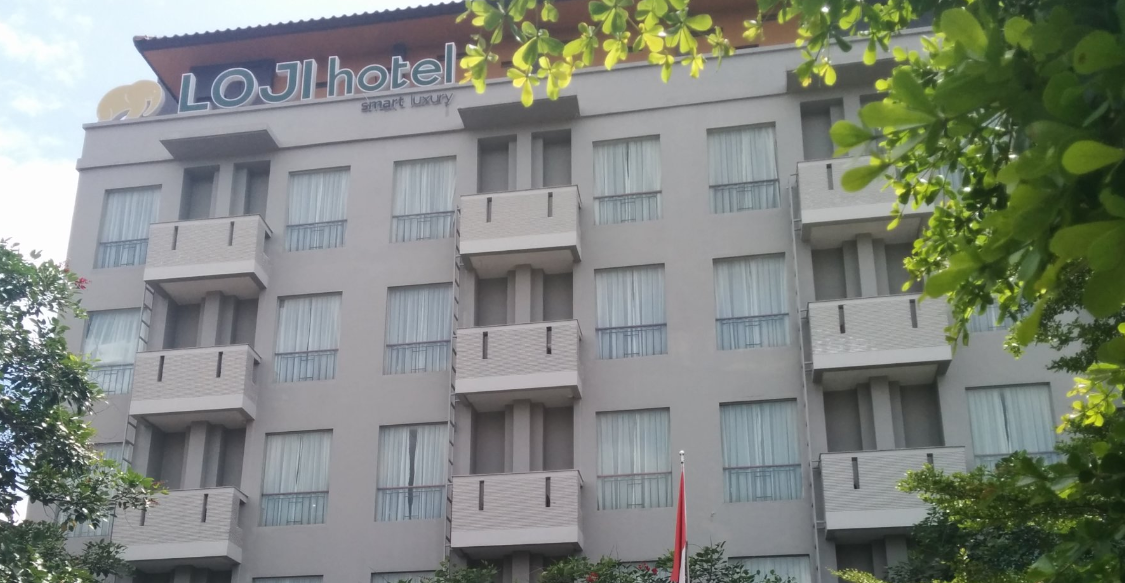 Loji Hotel
