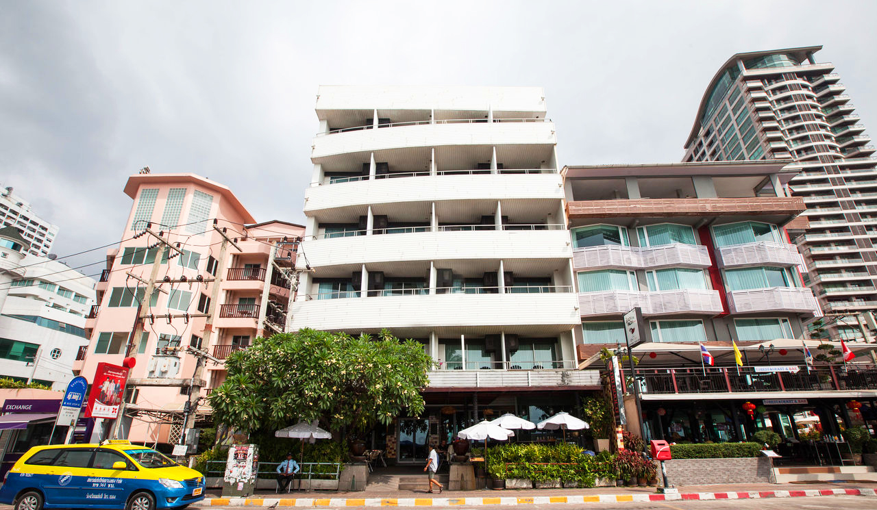 Baboona Beachfront Living