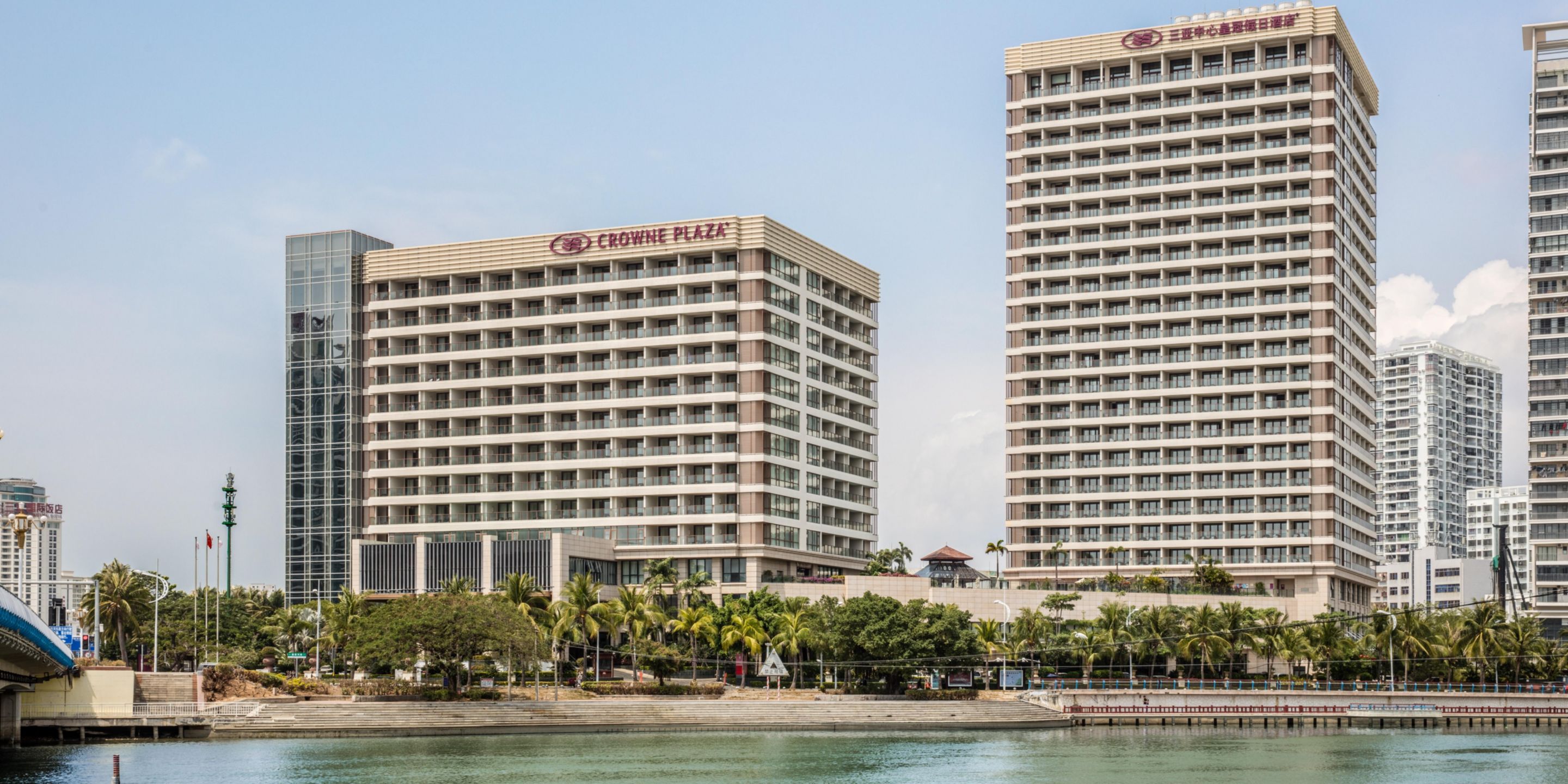 Sanya tibet. Crowne Plaza Sanya. Sanya Tibet Hotel 5*. Wingate by Wyndham Sanya Luhuitou. Sanya citi Haitang Bay.