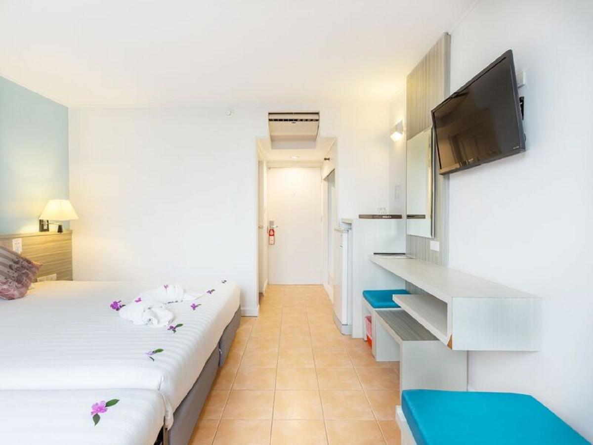 Тайланд карон бич отель карон резорт. On hotel phuket отзывы. Пляж карон отель on hotel*3. On hotel phuket отзывы. On hotel 3 *** (пхукет (карон)).