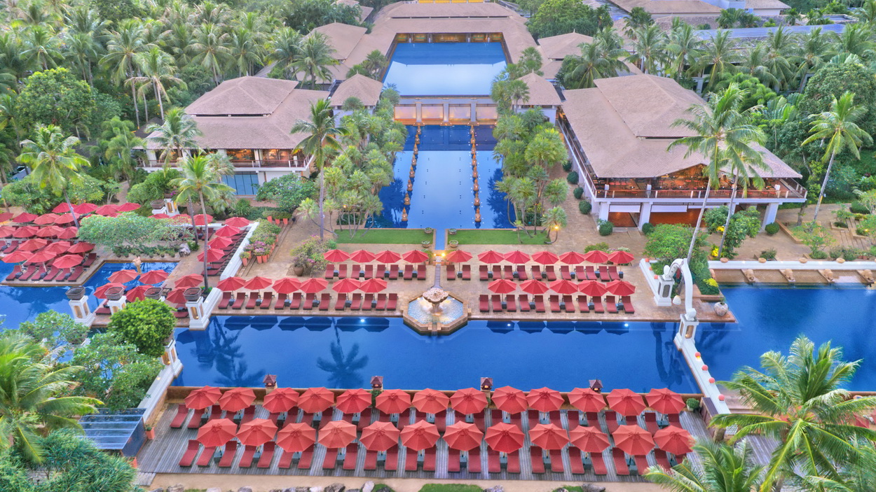 Marriott's Phuket Beach Club