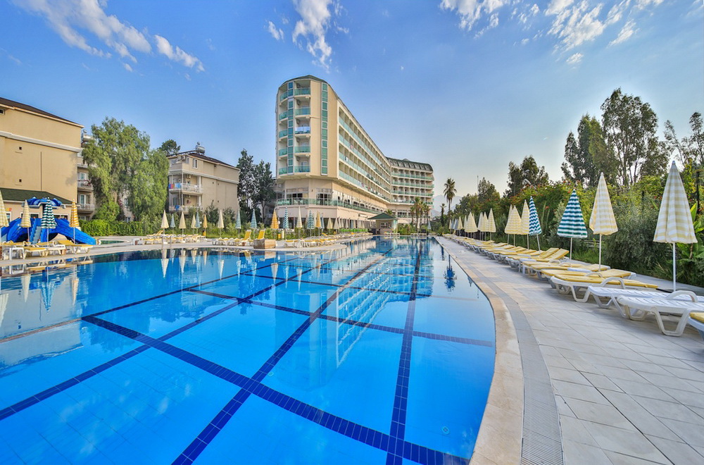 Горящий тур в Hedef Beach Resort & Spa