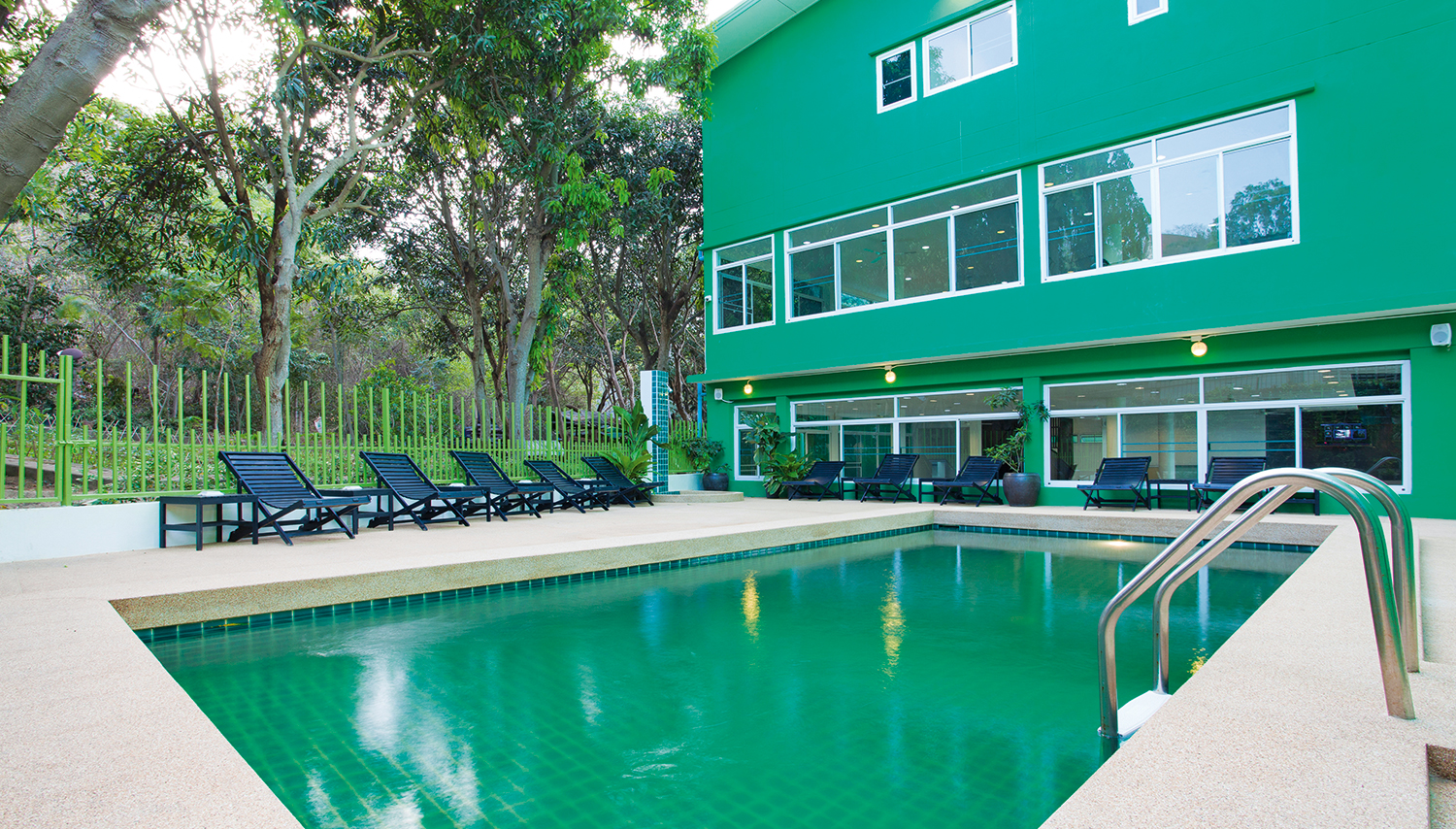 Горящий тур в Wiz