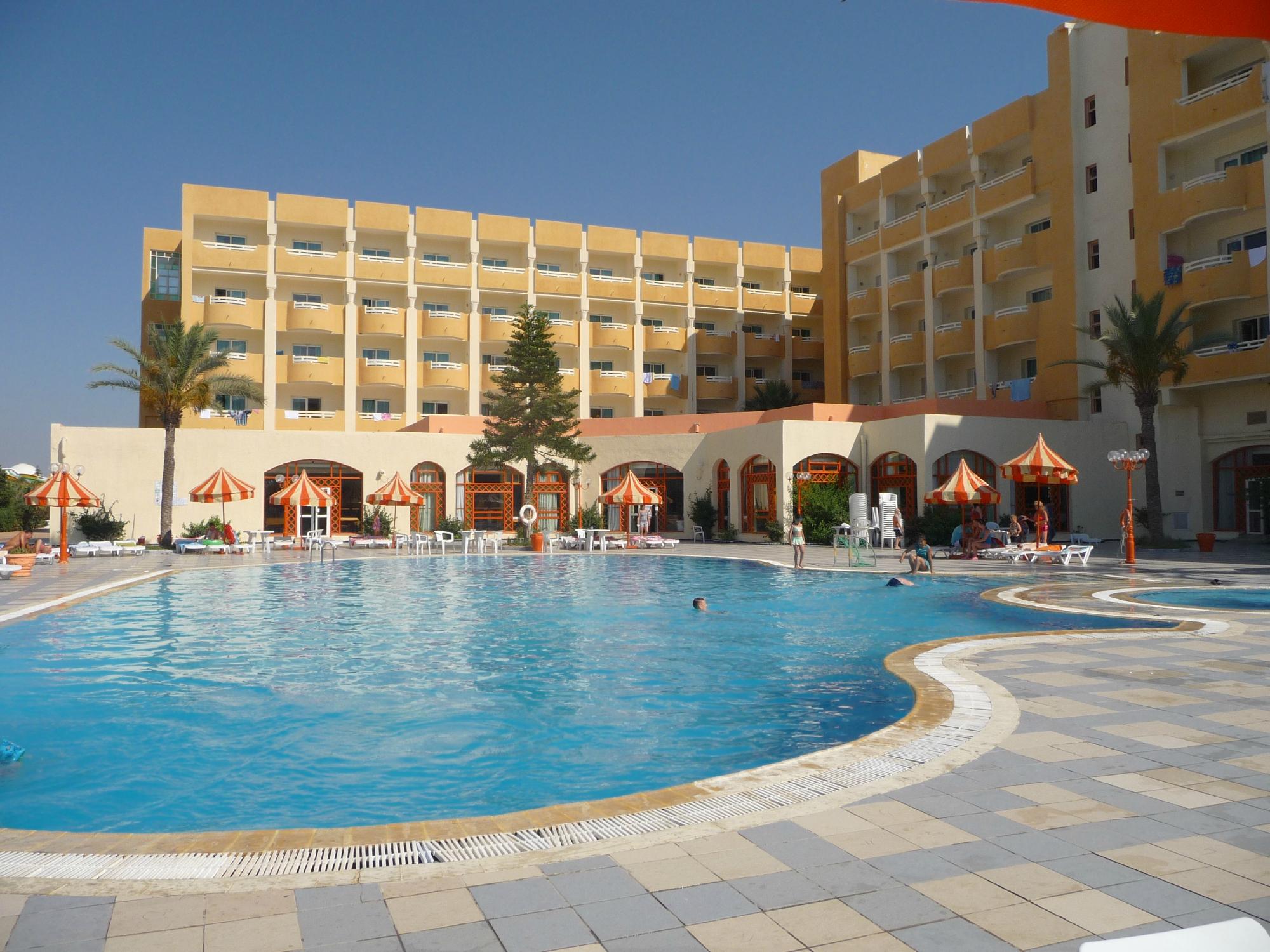 houda yasmine hammamet 4 тунис