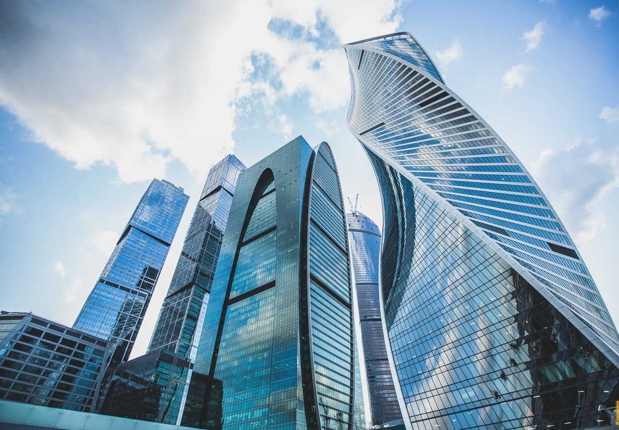 стеклянные здания в москве