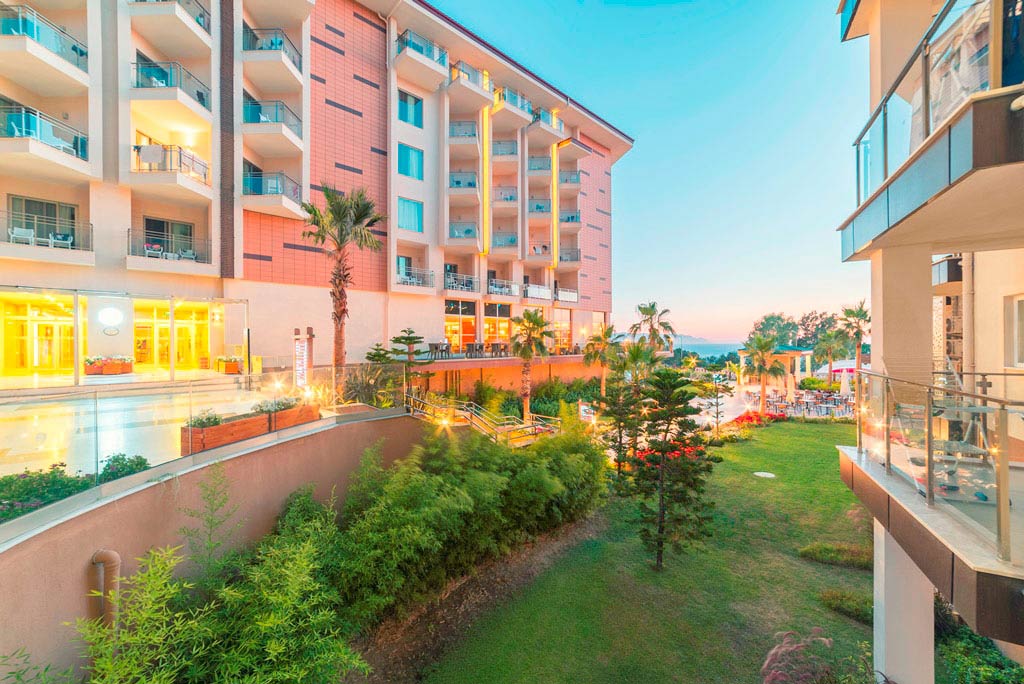 Wyndham Ramada Resort Kusadasi & Golf