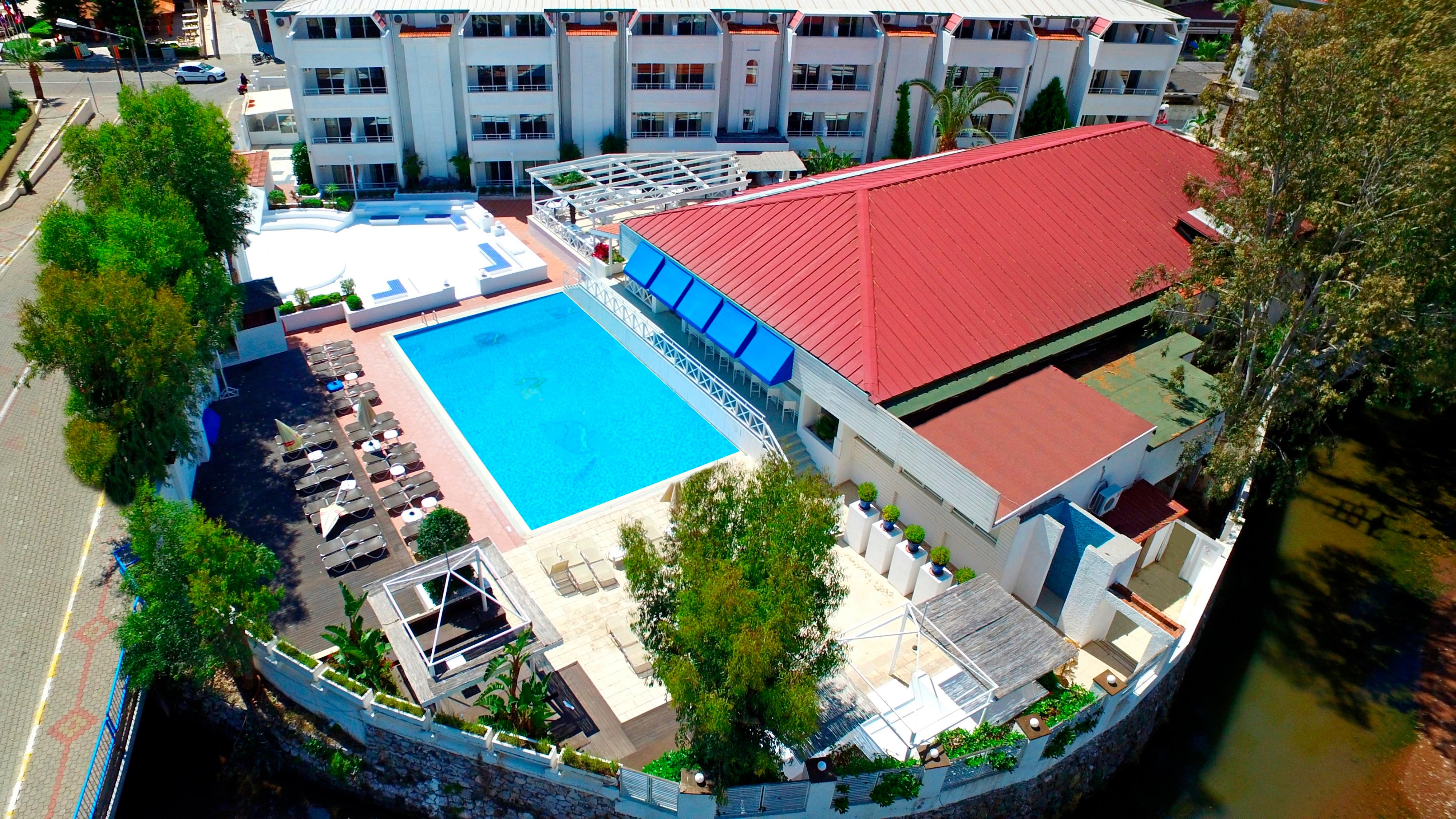 Горящий тур в Club Munamar Beach Resort