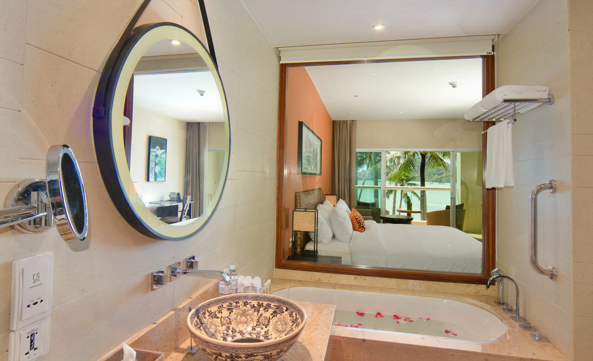 Кроун Плаза Пхукет Панва Бич. Crowne Plaza (ex. Phuket Panwa Beachfront Resort) 5*. Crowne Plaza Phuket Panwa Beach 5* (Панва Кейп). Crowne Plaza (ex. Phuket Panwa Beachfront Resort) 5 Hotel.