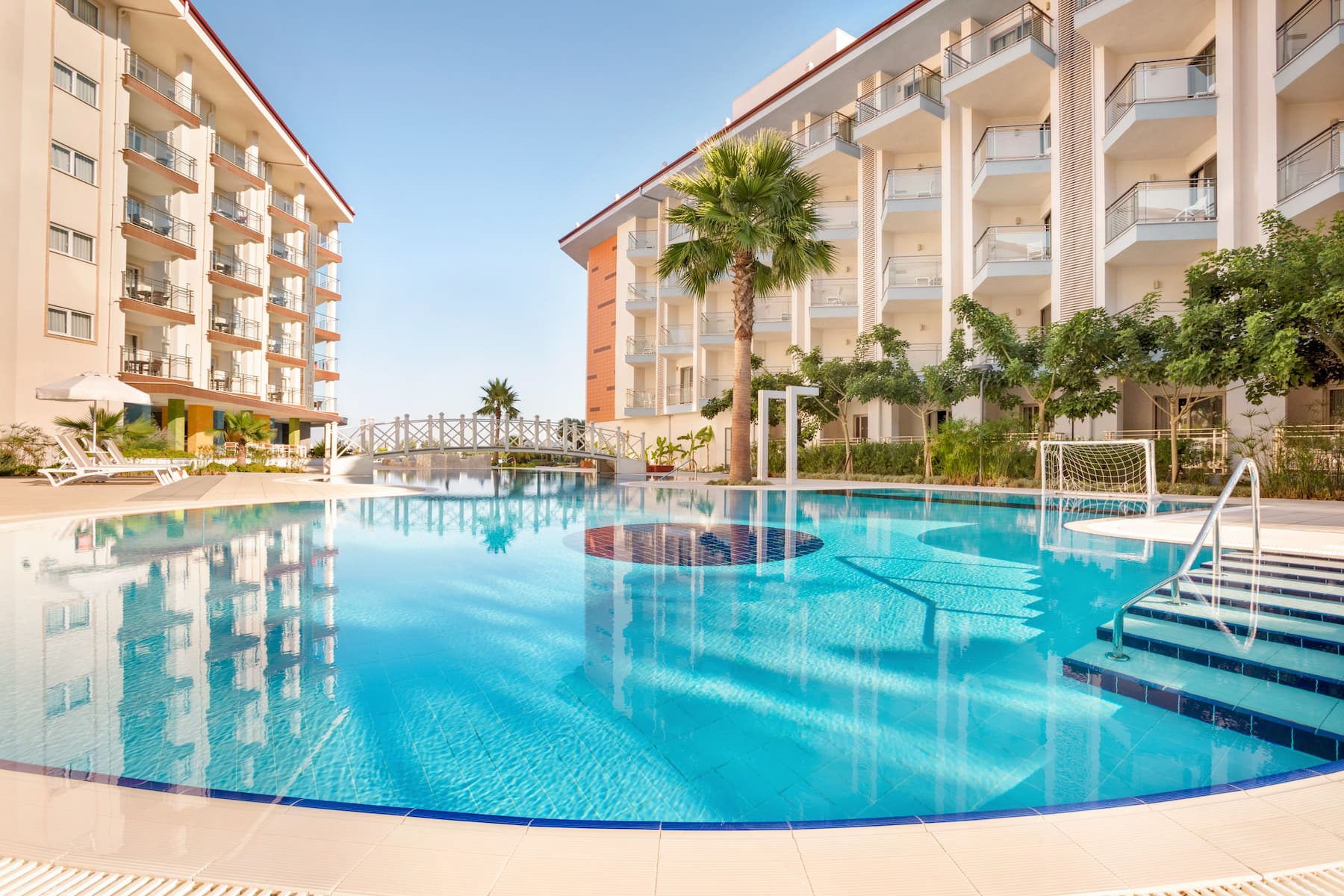 Ramada Hotel & Suites by Wyndham