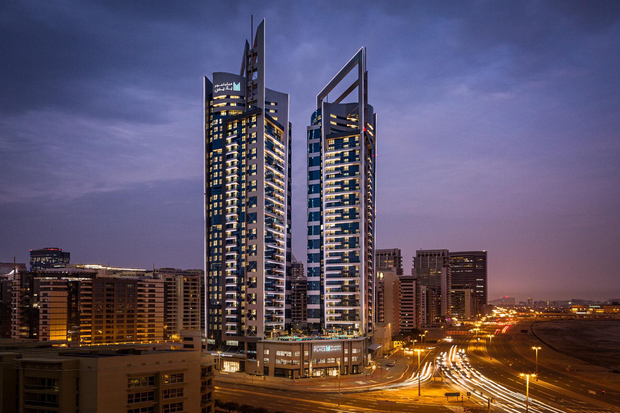 Миллениум аль барша. Миллениум барша Дубай. Миллениум Плейс барша Хайтс Дубай. Millennium place Barsha heights Hotel Apartments 4*.