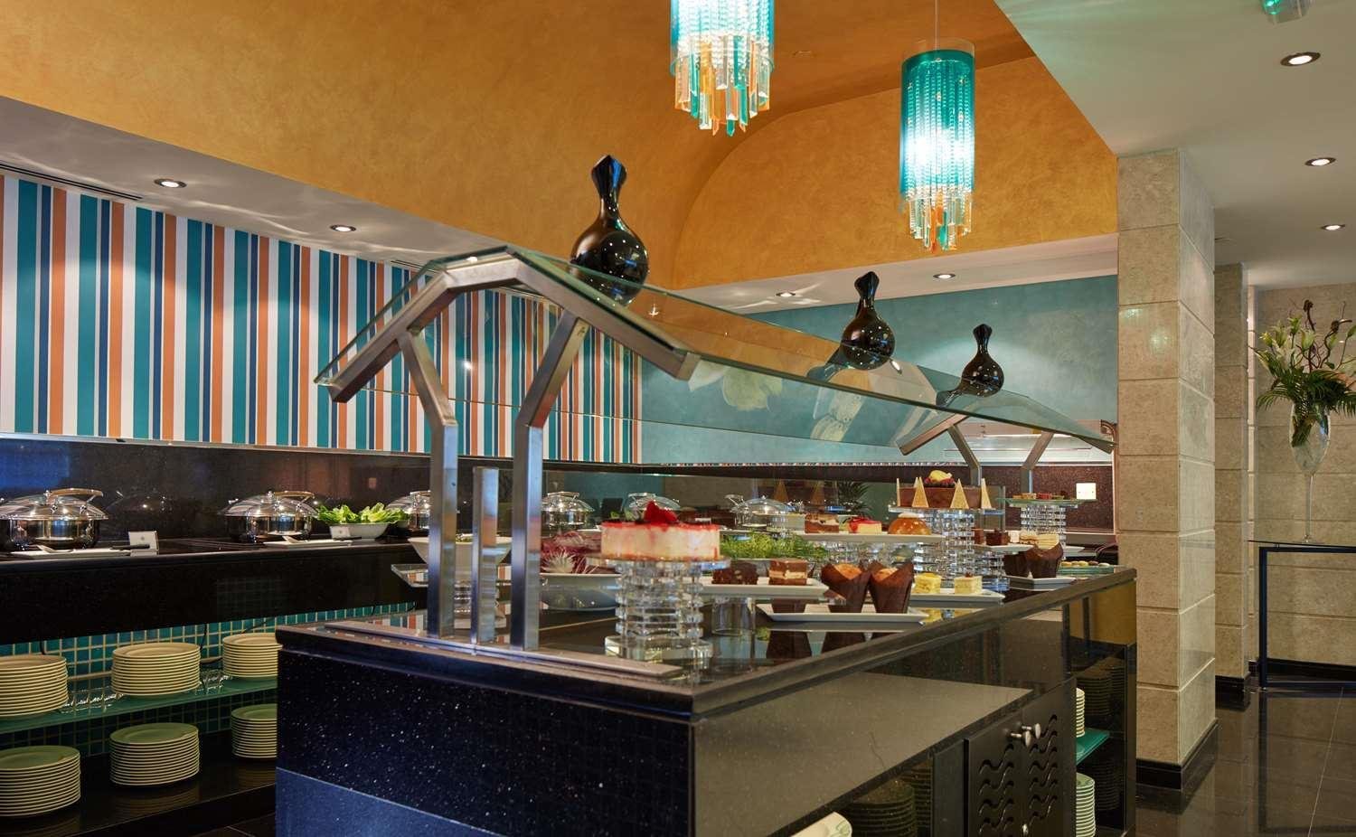 в отеле golden tulip в абу-даби. в отеле golden tulip в абу-даби. Holiday inn abu dhabi downtown 4*. в отеле golden tulip в абу-даби. Golden tulip downtown abu dhabi.