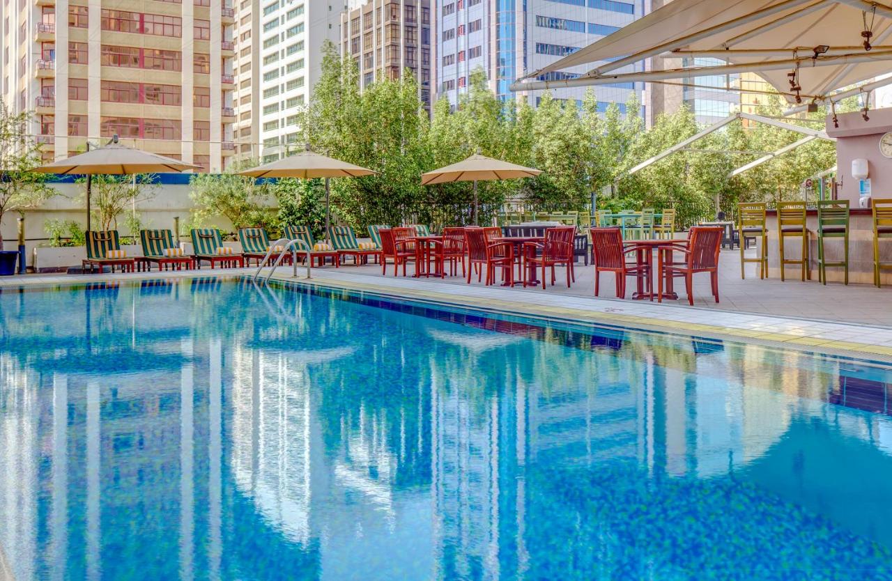 Center 4. Отель novel Абу Даби. Абу Даби 2022. City Center Hotel. Courtyard by Marriott World trade Center Abu Dhabi 4* ОАЭ Абу-Даби купить путевку.