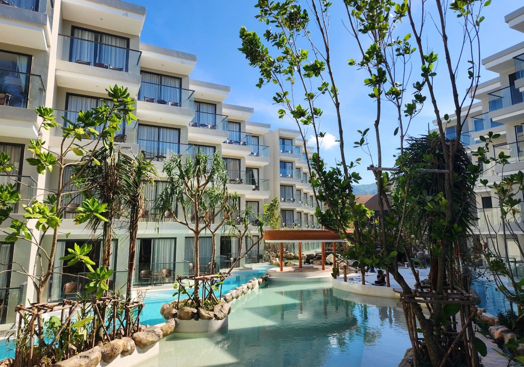 Phuket Emerald Beach Resort & Spa
